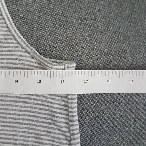 SOLD Abercrombie and Fitch V-Neck Racerback Stripe Tank Top - Picture 4 of 10